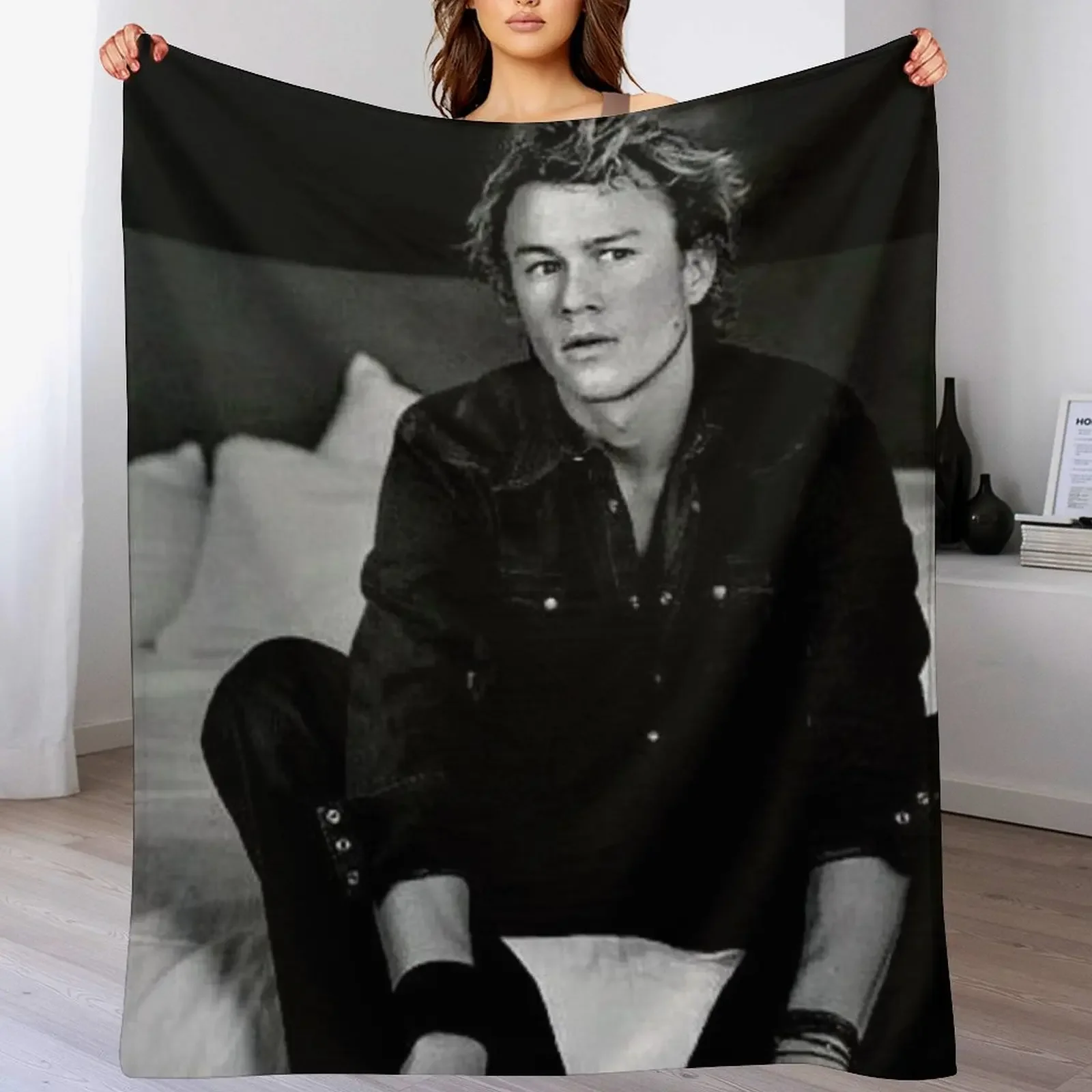 

heath Throw Blanket Soft Breathable Blanket for Night Sleeping