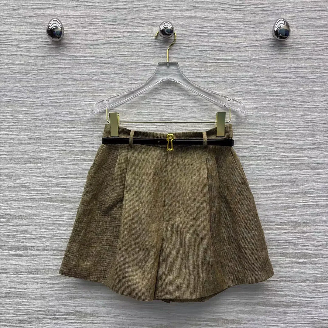 

Женские шорты из 100% льна в стиле Old Money, два цвета, повседневные шорты из искусственной кожи с высокой талией и золотыми пуговицами, новинка 2023 года, лето