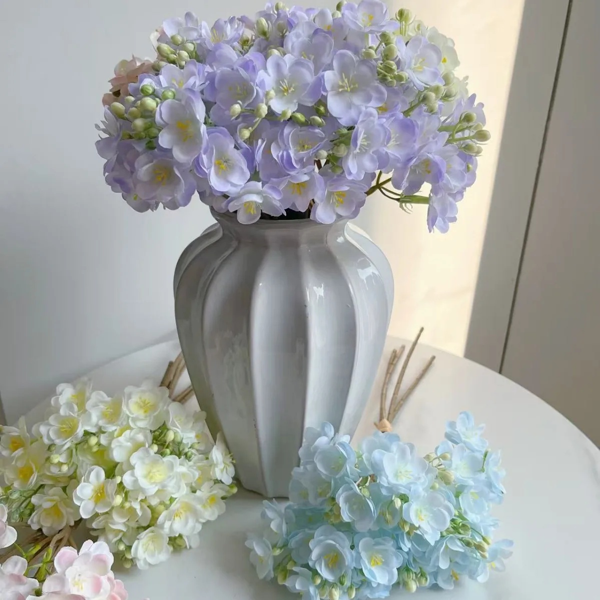 

Simulated Jasmine Flowers Small Fresh Bundle Simulated Jasmine Flower Fake Bouquet Photography Props Home Home Decortion