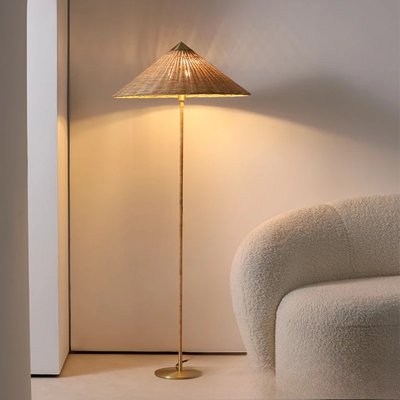 Medieval Wabi-Sabi Wind Floor Lamp Hand-Woven Rattan Living Room Lamp Retro Zen Atmosphere Floor Lamp