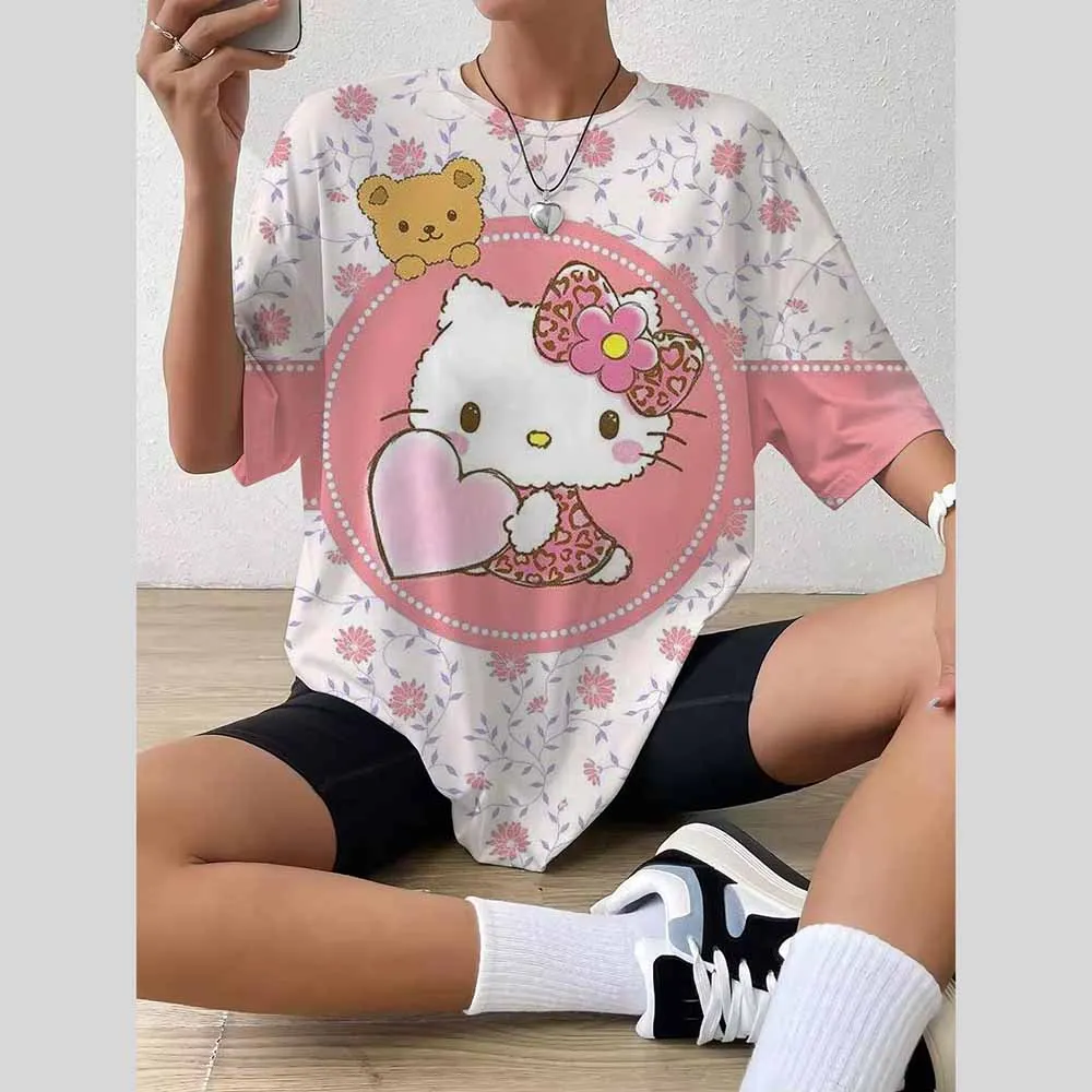 เสื้อแฟชั่นผู้หญิง 2025 ผู้หญิงHello Kittyพิมพ์เสื้อยืดแขนสั้นพลัสขนาดผู้หญิงY2kเสื้อผ้า