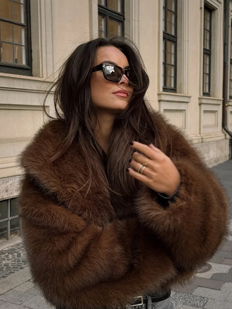 

Пальто из искусственного меха в стиле ретро, женская короткая куртка с лацканами и длинными рукавами, новые женские уличные пальто 2024, зимняя повседневная свободная верхняя одежда