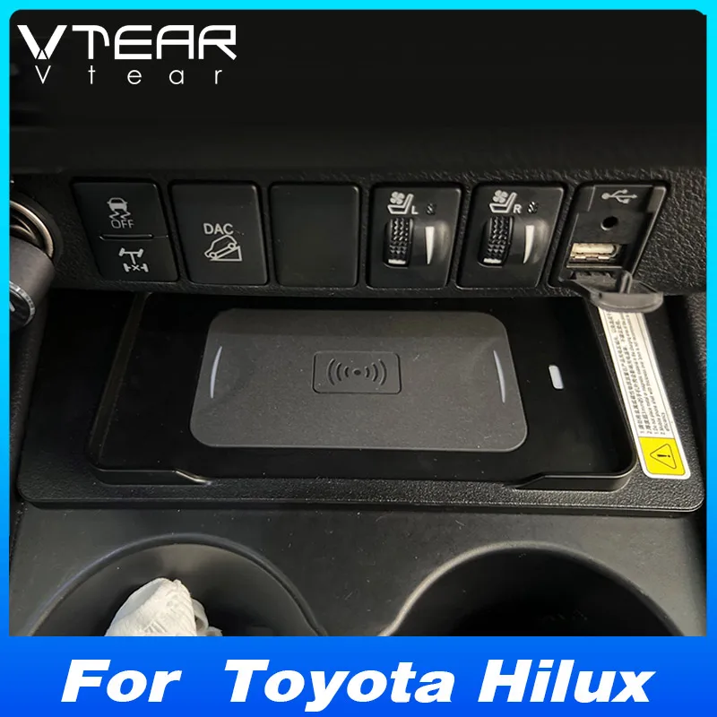 

Автомобильное беспроводное зарядное устройство для Toyota Hilux 2018-2025, аксессуары, 15 Вт, быстрая зарядная пластина для телефона, модификация интерьера, продукт