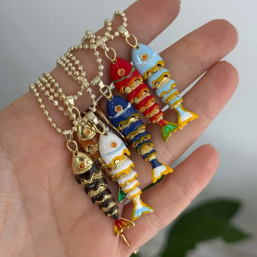 المنقولة مطلي المينا الأسماك المختنق ثلاثية الأبعاد المحيط نمط المينا كوي الرقبة قلادة مقاوم للماء الإبداعية معدن صغير الكارب قلادة هدية