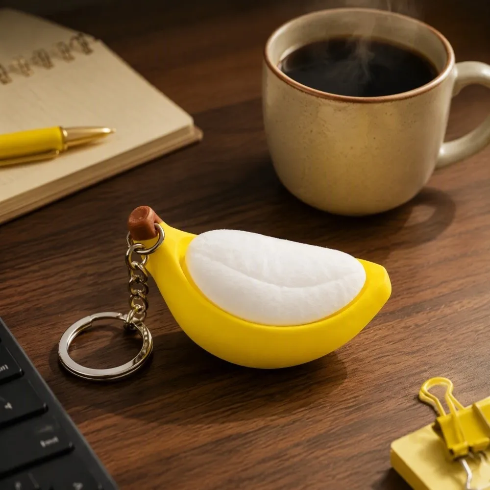 Eco-Friendly PLA Banana Fidget Keychain Novelty Shape Relaxed Press Banana Press Keychain Creative Simulation Banana