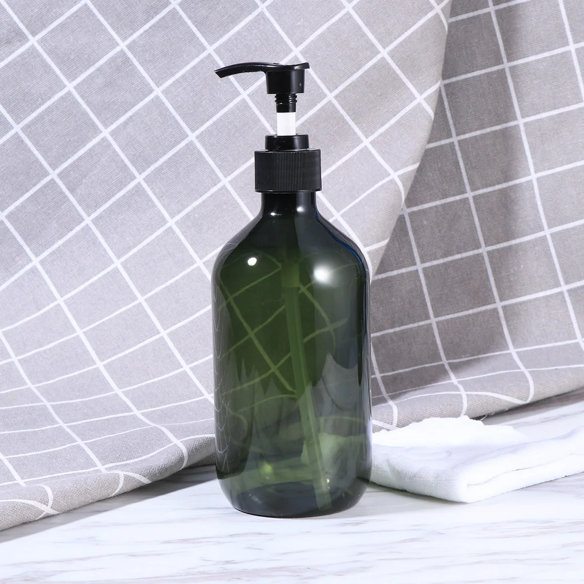

2pcs 500Ml Empty Shampoo Bottles Opaque Leak-Proof Pump Bottle Refillable Dispenser For Lotion Hand Soap Liquid Container Green