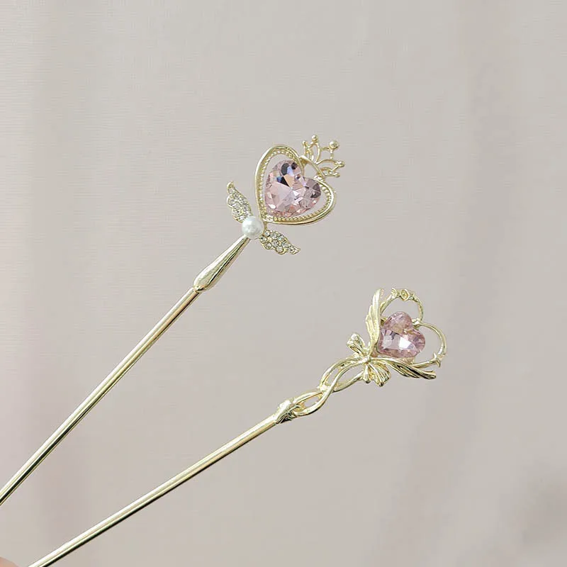 

Creative heart-shaped magic wand hairpin for women, simple and fashionable metal hairpin, modern updo hairpin