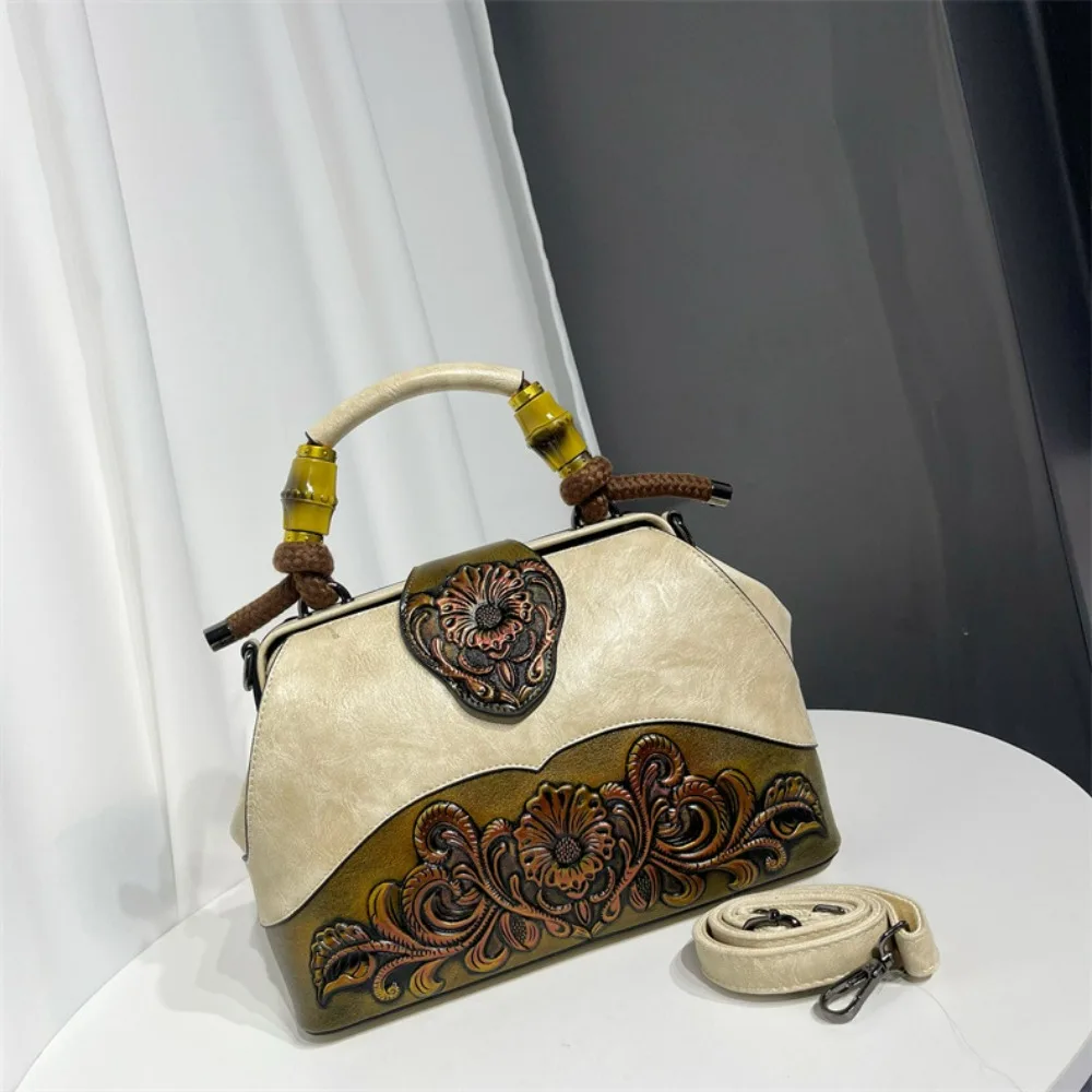 

Chinese Style Embossing Shoulder Crossbody Bags For Women Floral Tote Bags Large Capacity Vintage Ladies Shoulder Bags
