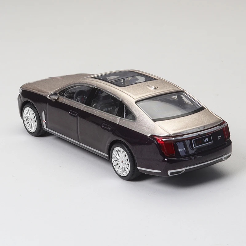 XCarToys 1/64 Hongqi H9 Gold&Violet T6-11 Alloy Diecast Model Car Toy Collection Gift Long Sedan Boy Toys