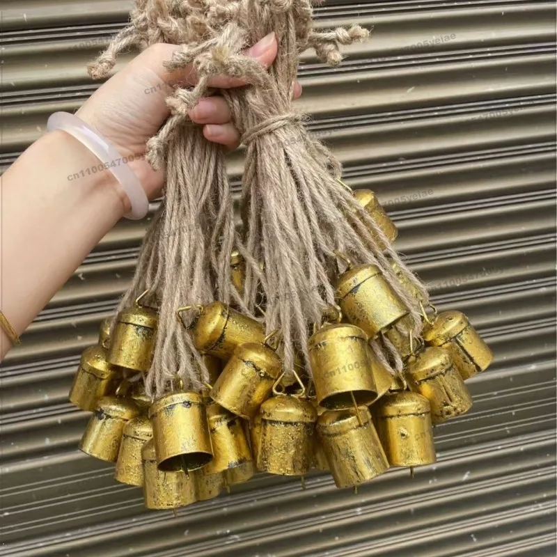 5Pcs Retro Hemp Rope Tin Bell 5cm Conical Craft Bell 5cm Cylindrical Craft Bell, Small Bell Wall Hanging Decoration