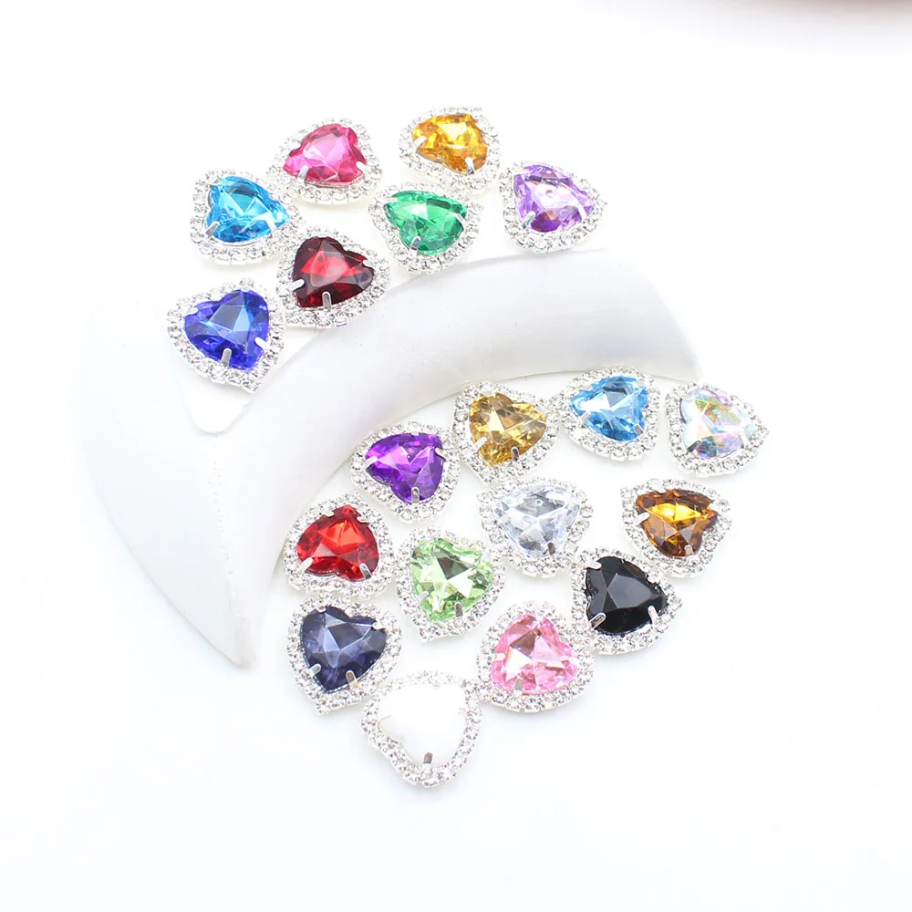 10-Pack 18x20mm Heart-Shaped Acrylic Rhinestones Flat Bottom DIY Four-Hole Sewing Decorative Accessories Factory Direct Sale
