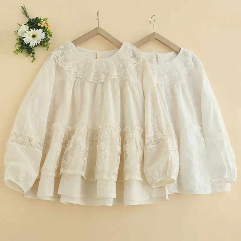 New Lace Patchwork Long Sleeved Shirt for Girl Loose and Sweet Solid Color Embroidered Lotus Leaf Lace Collar Shirt