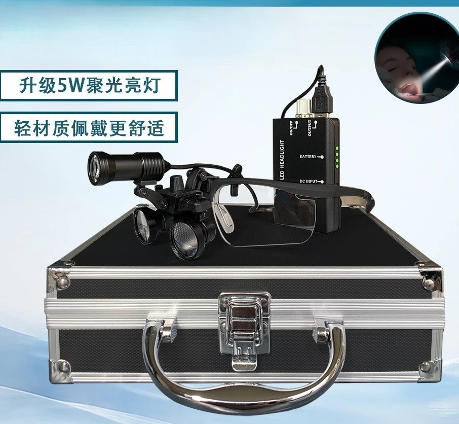 عدسة مكبرة ذات عمق كبير من طب الأسنان 2.5/3 مرات عدسة مكبرة لمعدات الفم الطبية المثبتة على الرأس باللون الأسود