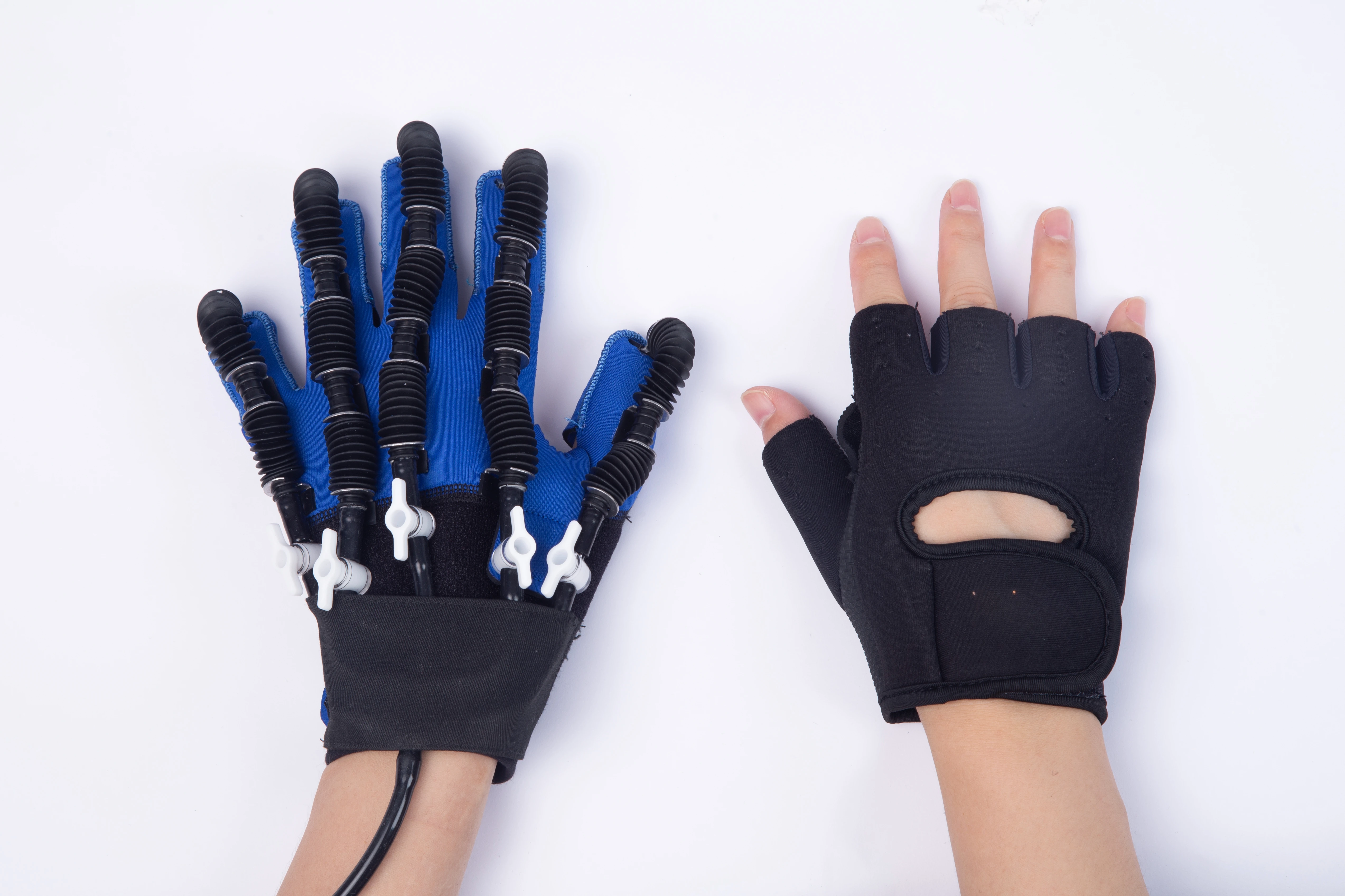 Hand Therapy Stroke Hand Fingers Training Robotic Hand Rehabilitation Finger Rehabilitation Equipment Mittens