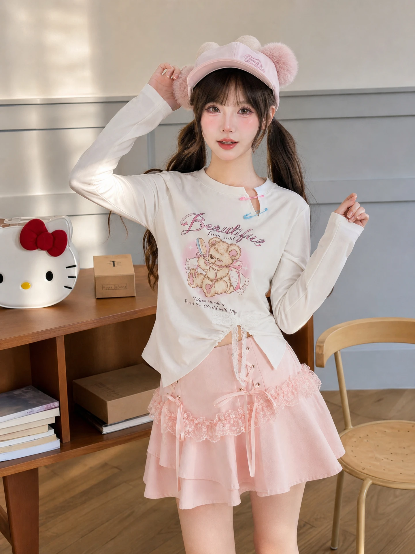 Sweet Style Bear Print Short Sleeve Women's T-shirt White Long Sleeve Show Belly Button Autumn Cotton Fairy Tale Theme Top