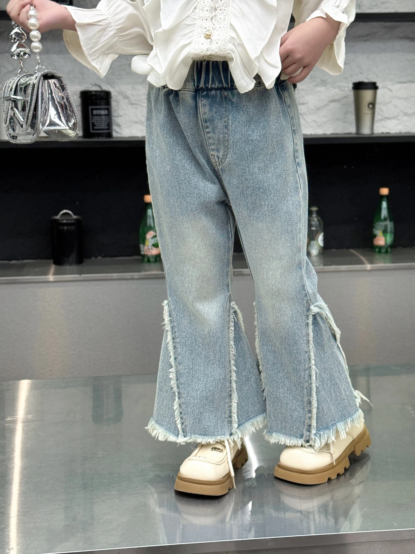Kids Girls Y2K Flare Jeans, 2026 New Fashion Light Blue Frayed Denim Bell Bottoms, Casual Retro Trousers For Daily Wear