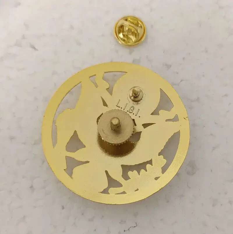 WW2 الولايات المتحدة العسكرية E Pluribus Unum النسر كريست المسمار قبعة شارة بدبوس الذهب حجم 4.5 سنتيمتر #3