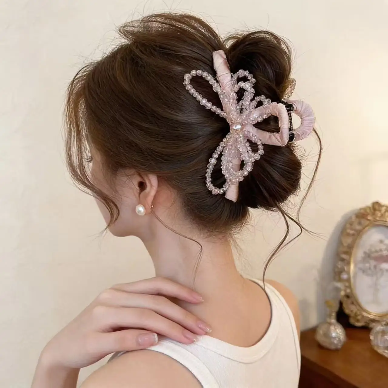 Nova Moda Presilha de Cabelo Feminina Rosa com Cristal, Pérola e Laço, Tipo Garra, Acessório de Cabelo de Alta Qualidade