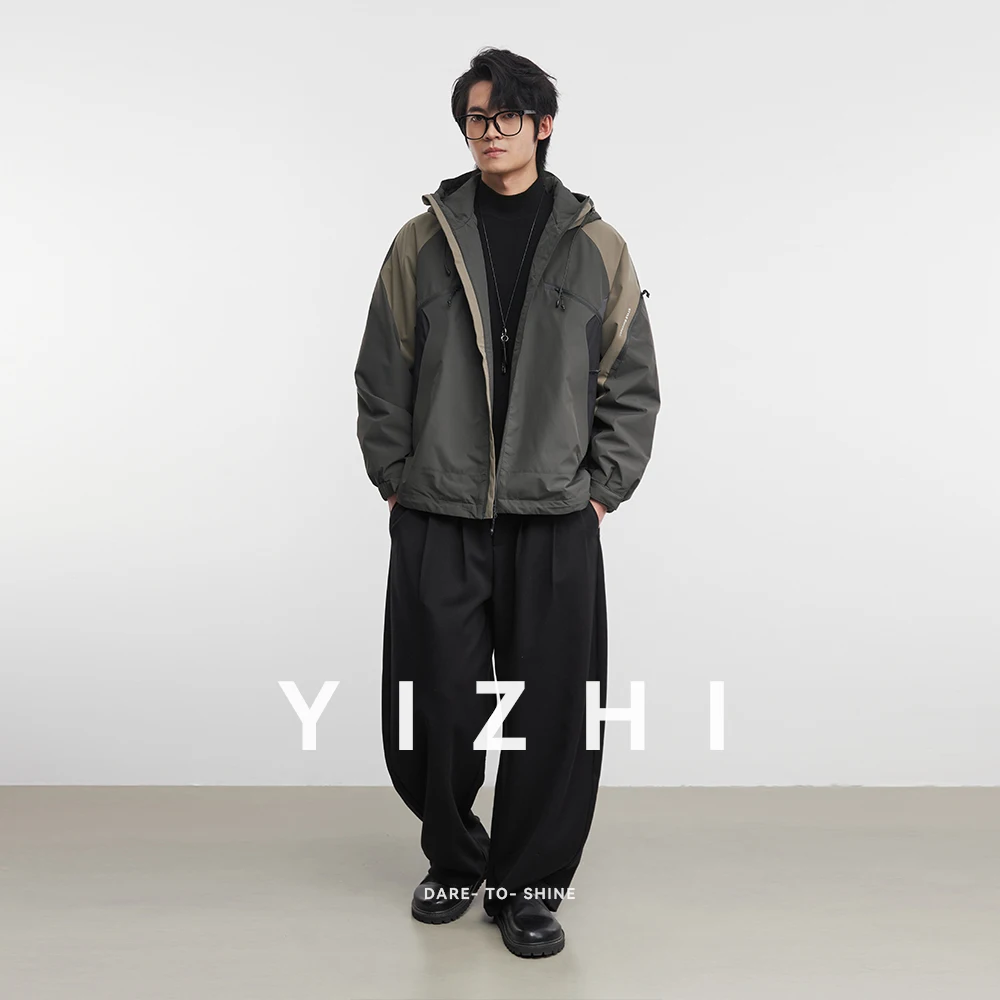 Giacca in cotone con cappuccio da uomo alla moda 2025 Autunno Inverno Nuova giacca in cotone caldo per esterni Giacca con cappuccio a blocchi di colore