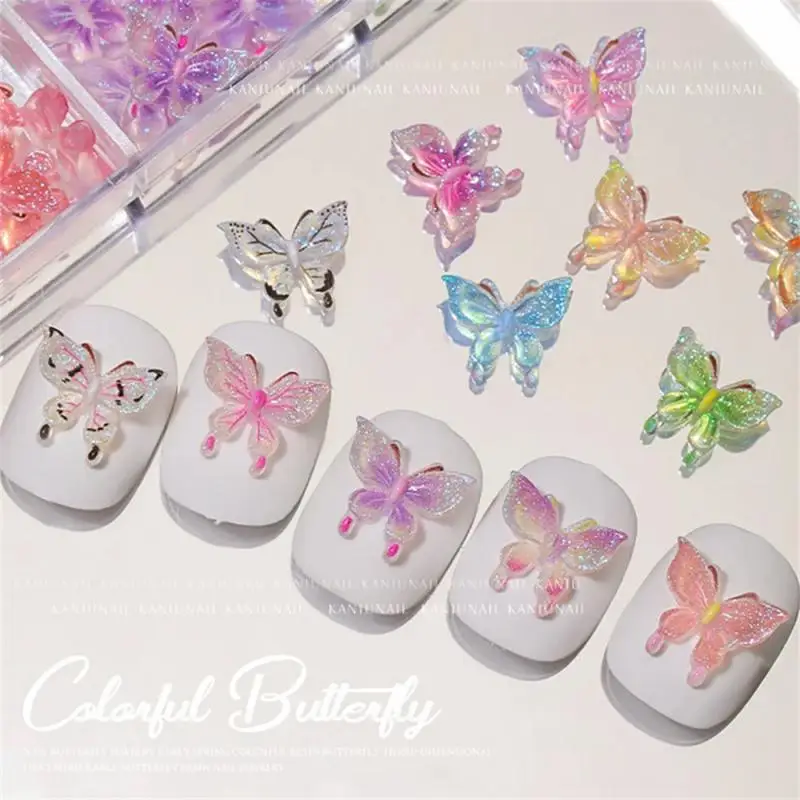 Słodki luksusowy motyl Nail Art Charms 3D Żywica Kawaii Akcesoria Ozdoby kryształowe do paznokci Ice Clear Carft Ornament