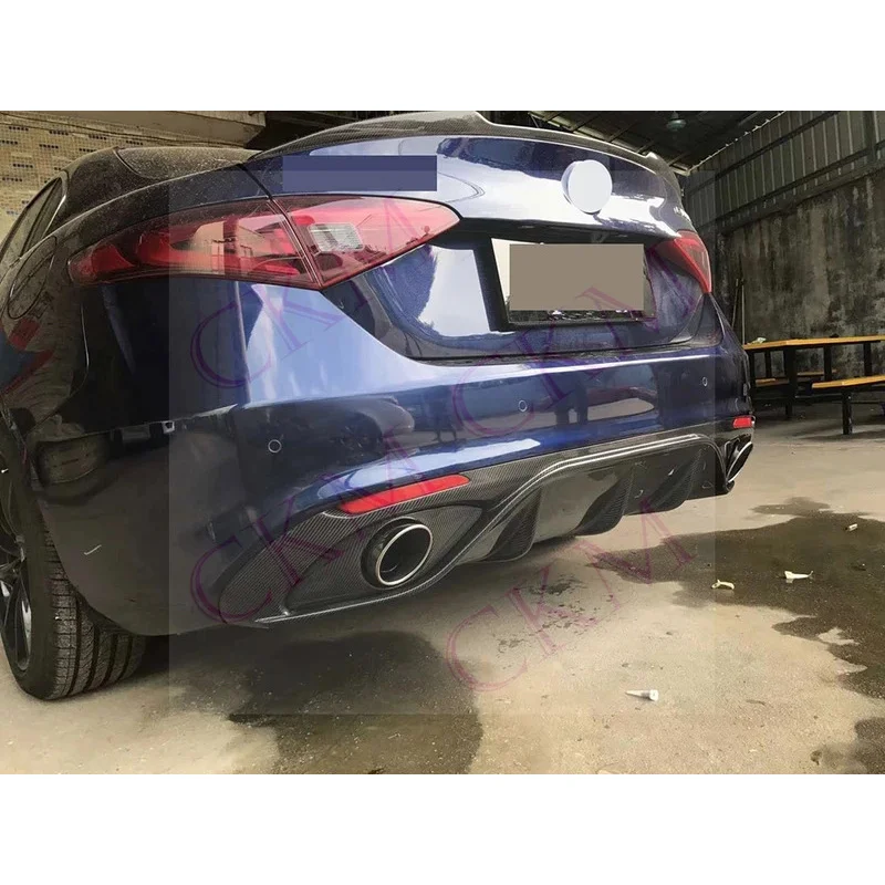 

Carbon Fiber Back Bumper Trim Cover Rear Bumper Lip Diffuser Spoiler Car Accessories Alfa Romeo Giulia 2017 2018