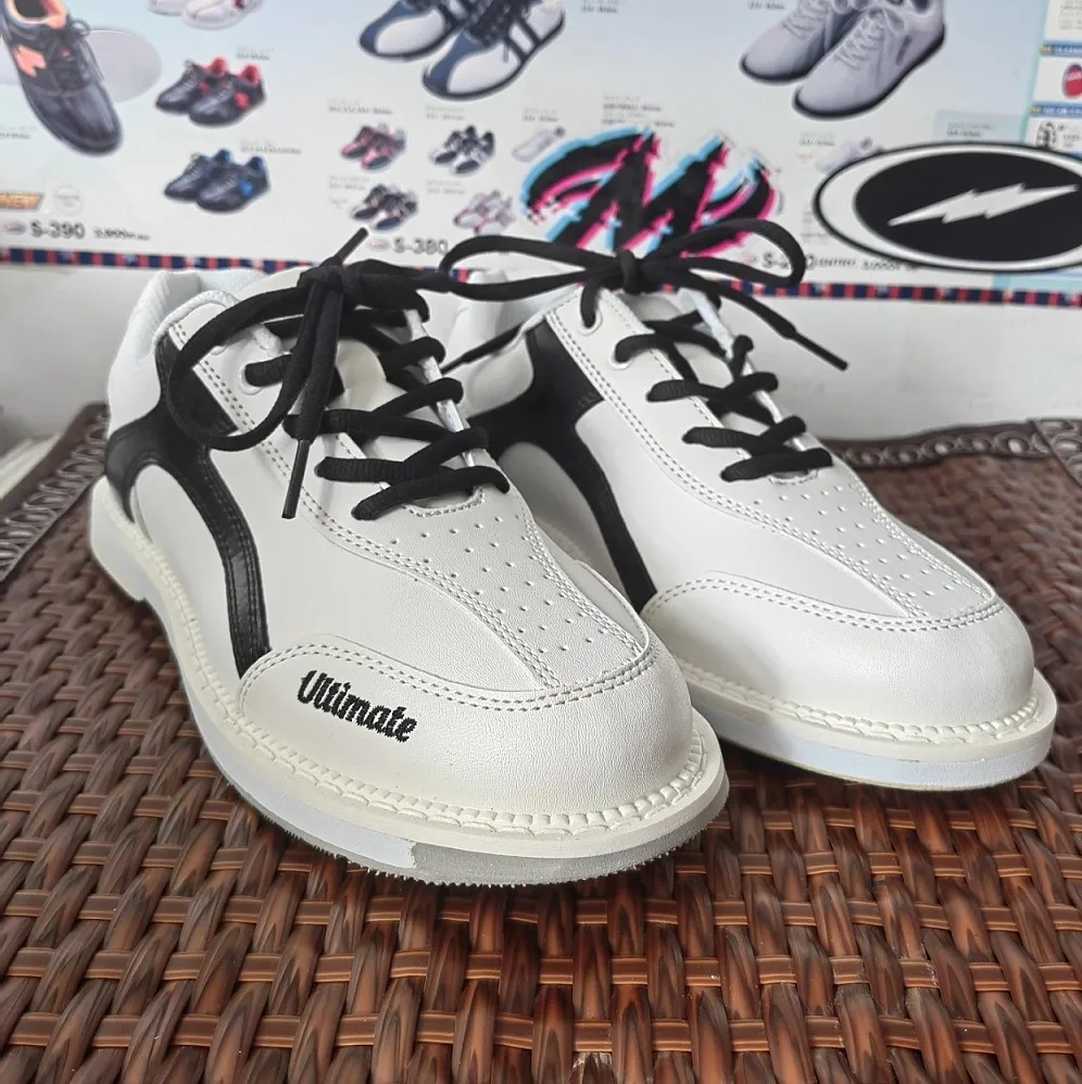 New lightweight, durable, professional anti-slip high-quality walking shoes Hiking boots An excellent choice Very good