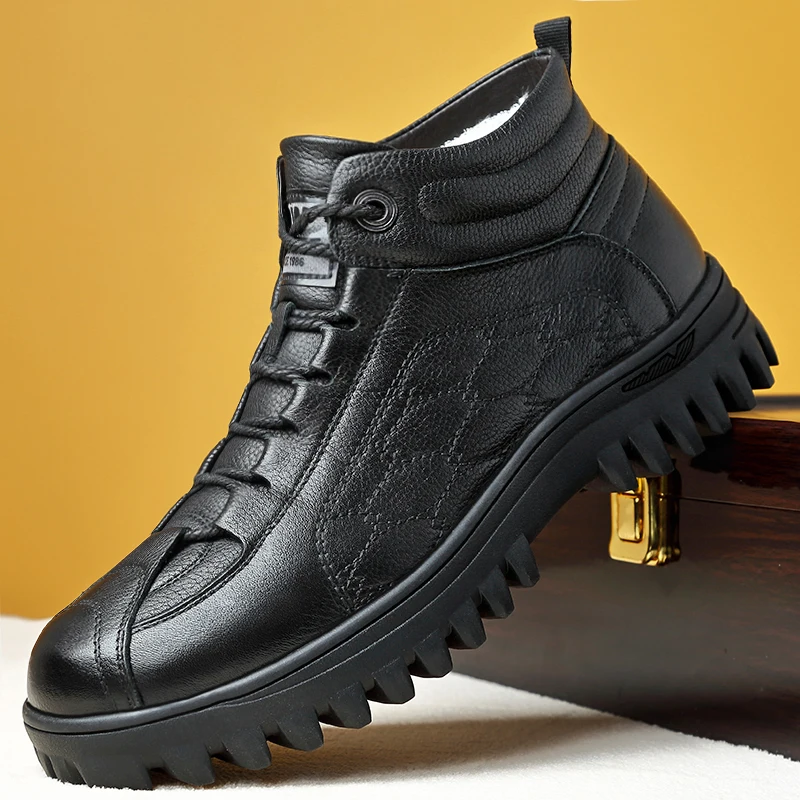 

Men's High-Top Boots: British Style Thickened Sole Genuine Leather Indestructible Work Boots, Couple Big Yellow Boots for Men an