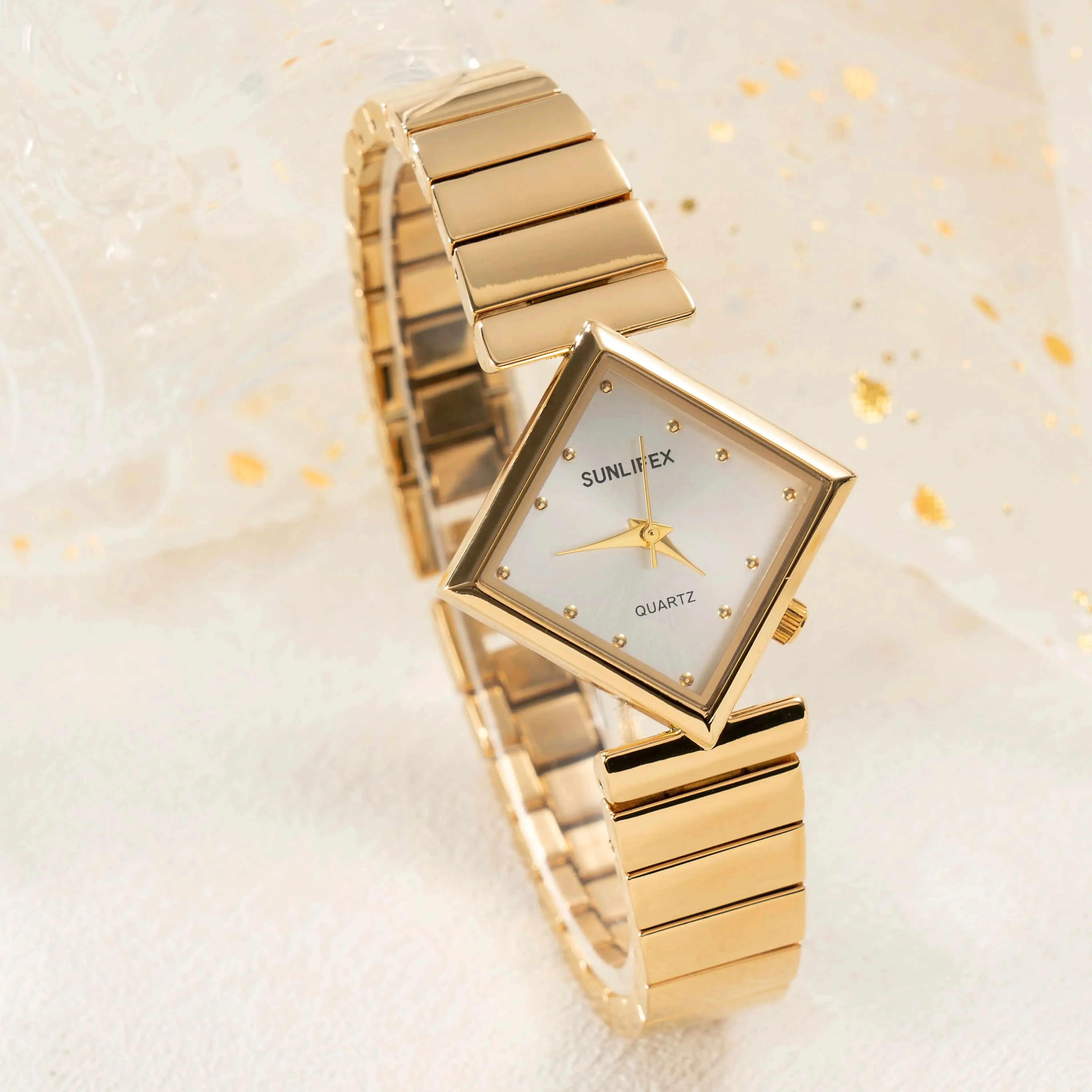 

Персонализированные роскошные женские кварцевые часы, водонепроницаемые наручные часы из нержавеющей стали, модные повседневные часы для женщин