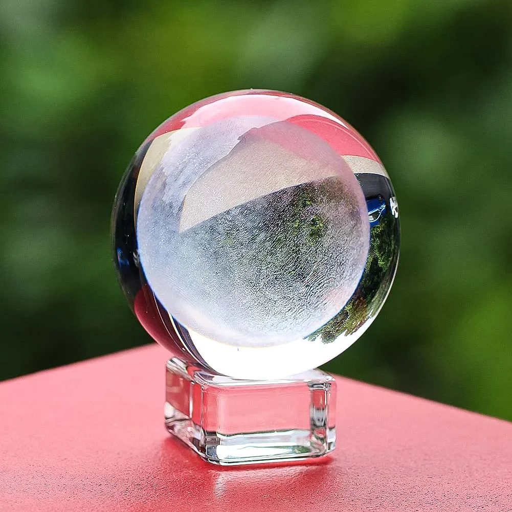 

Creative 3D Moon Inside Sculpture Transparent Crystal Ball Crystal Crafts Ornament Office Desktop Decor Friends Gift Souvenir