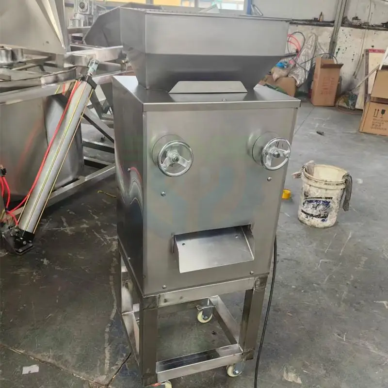 Peanut Crusher Making Grinding Machine Palm Nut Crushing Machine