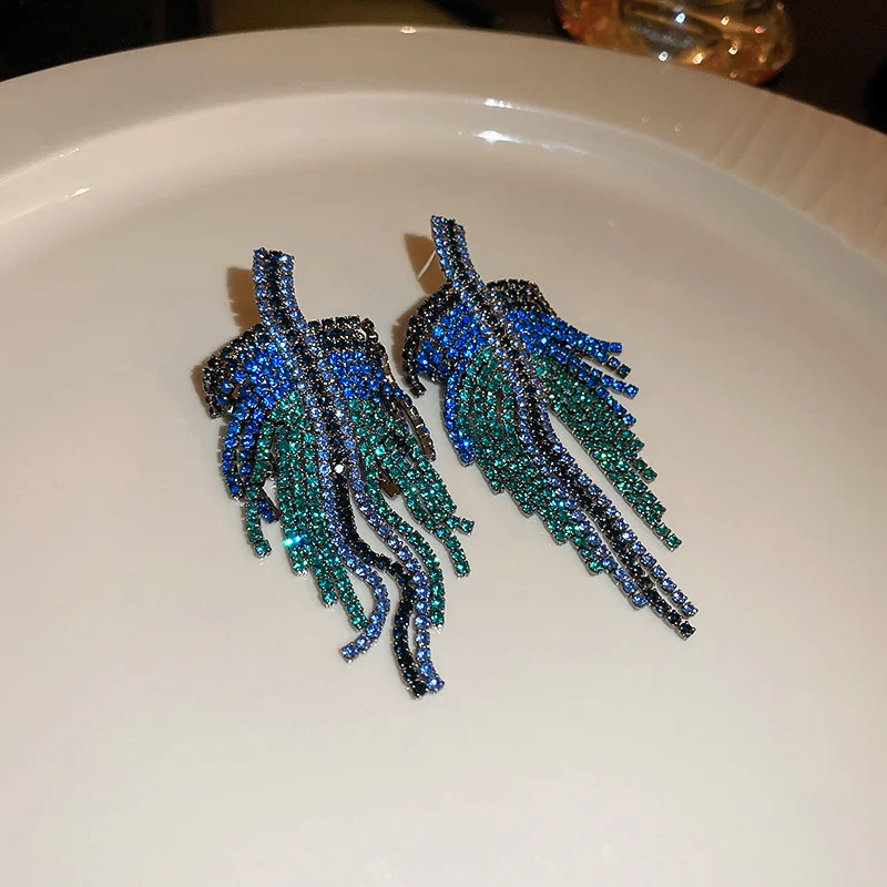 XIALUOKE Fashion Blue Crystal Leaves orecchini con nappe per le donne orecchini pendenti con strass eleganti di lusso accessori per gioielli da festa