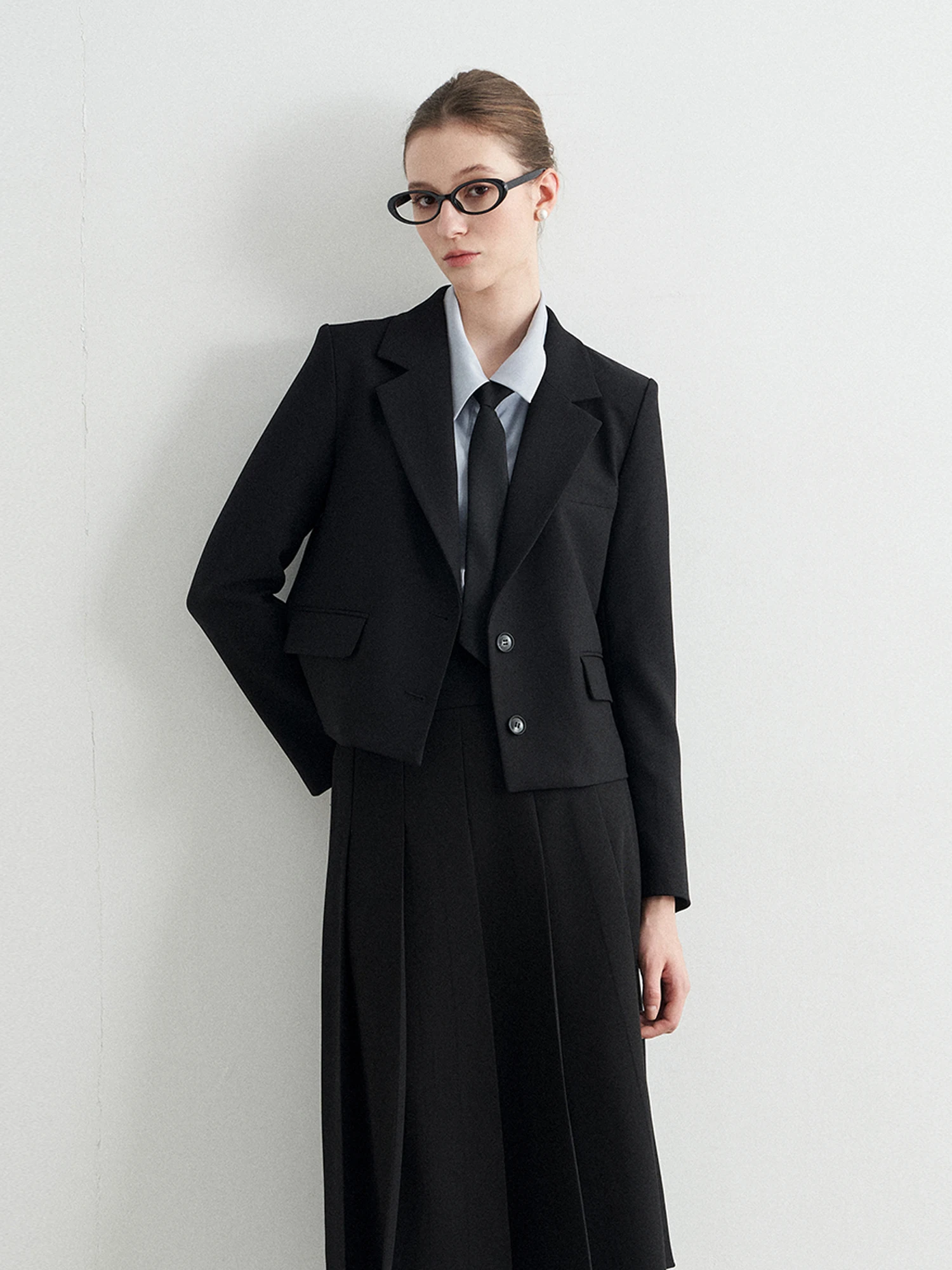 

USEEN Bla Suit Jaet Женский маленький размер Карьера Интервью Формальный костюм Комплект Commute Sle Regular Sve Long Sve ort ...