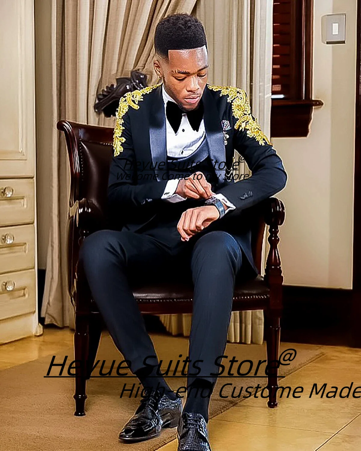 Luxuly White Men Suits Customized Shiny Bead embroidery Groom Wedding Tuxedos 2Pieces Sets Male Prom Blazers Elegant Ropa Hombre