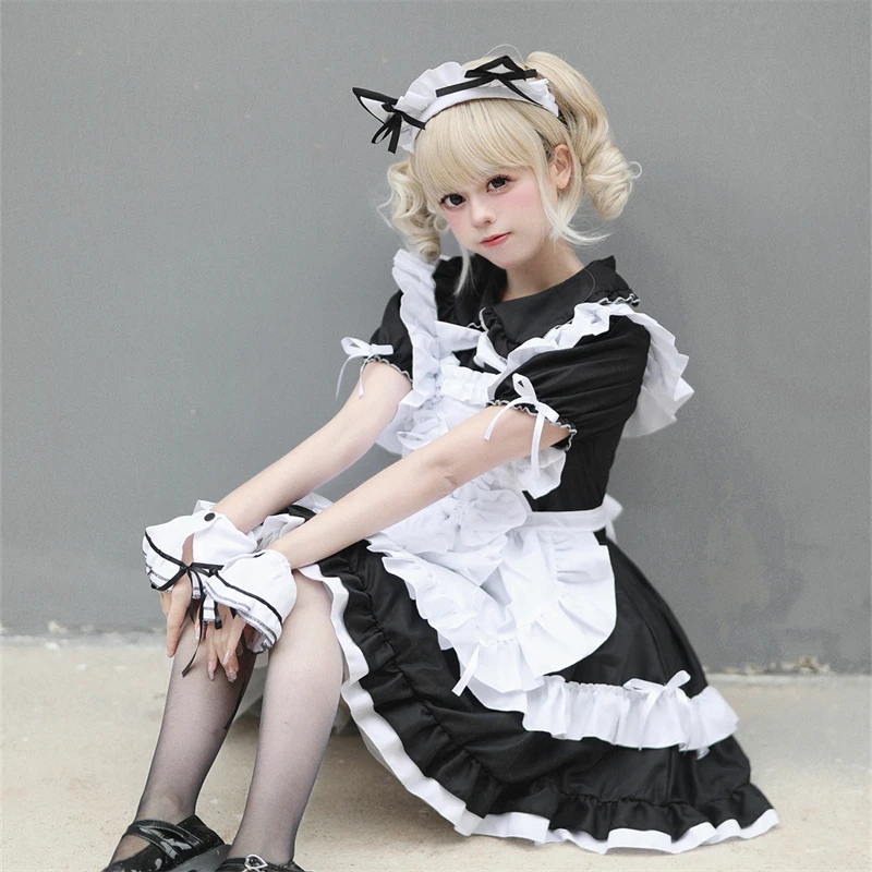 Tenue Lolita classique noire et blanche pour femme, costume de cosplay de femme de chambre anime japonaise, mini robe à manches bulles, col beurre, bourgeon de fleur