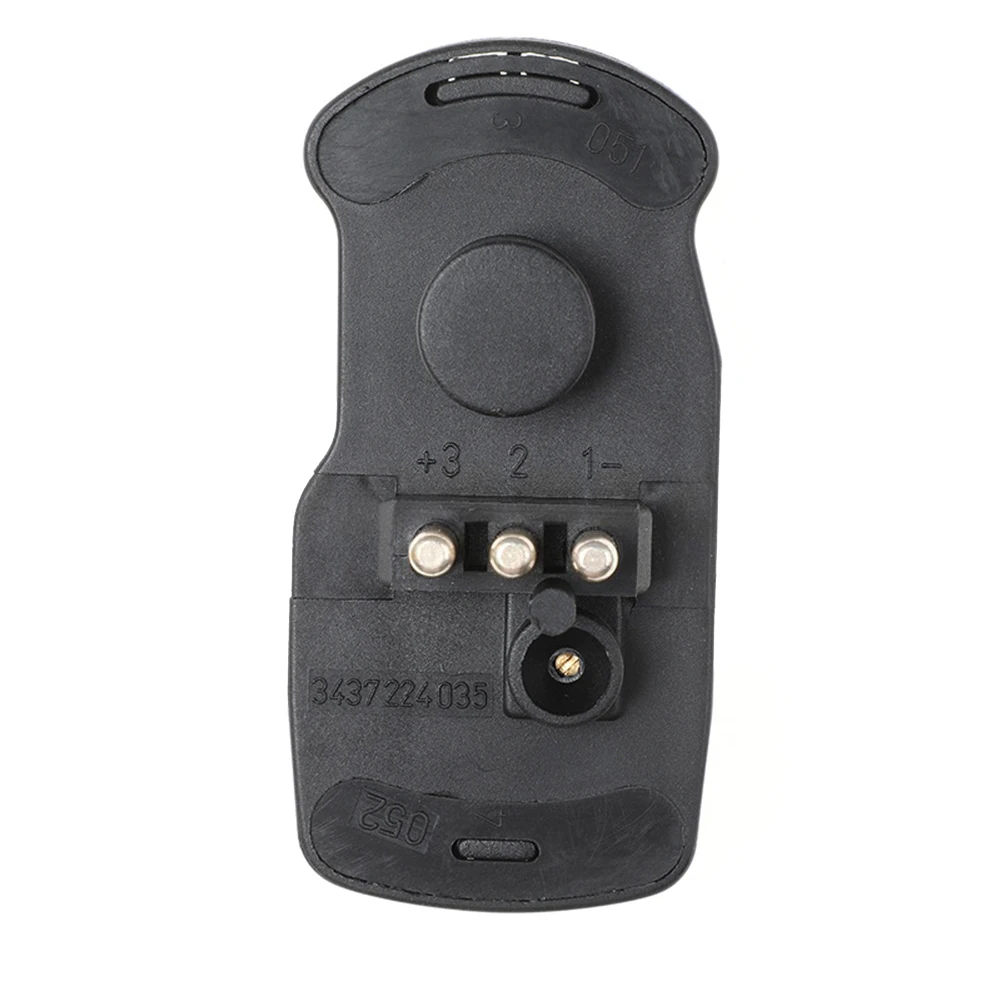 الملحقات الداخلية 3437224035 مستشعر مقياس تدفق الهواء الجهد لمرسيدس 190E 300E 300CE تصفيف السيارة