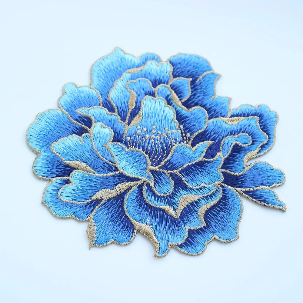 7color Peony embroidered Patches for Clothing sew on Embroidery backpack Clothing Applique iron on parches Decoration Badge