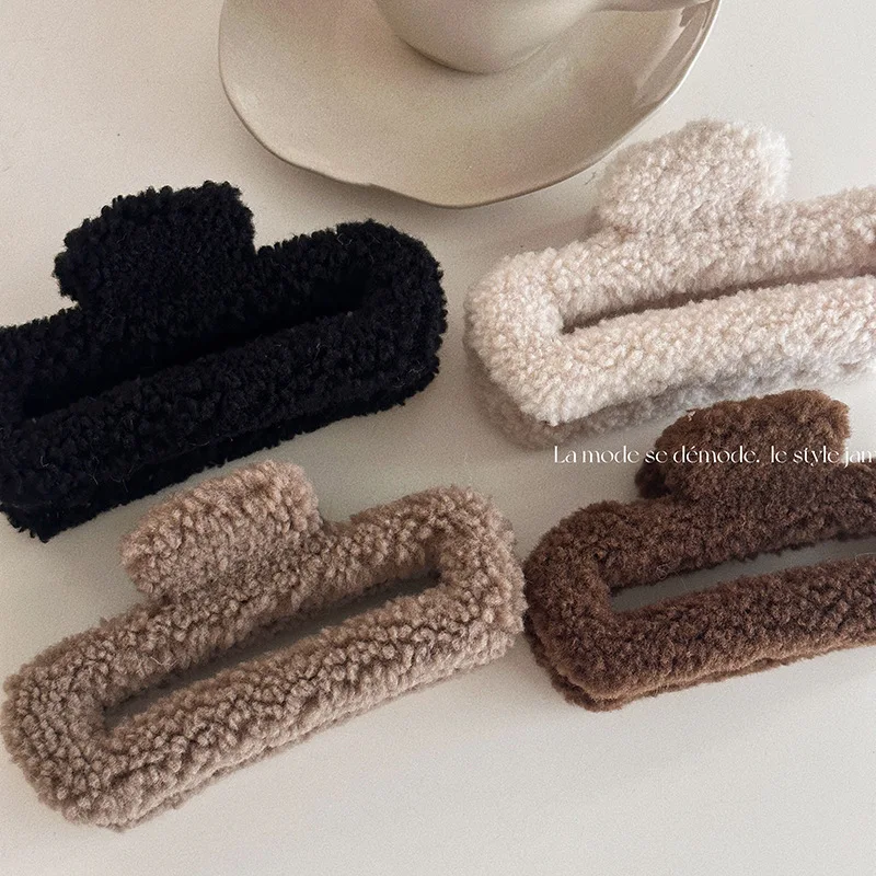 New Plush Lamb Fur Hair Claw Large Size Rectangle Claw Clip Headwear Cute Autumn Winter Accessories Hair Clamps Grab for Women