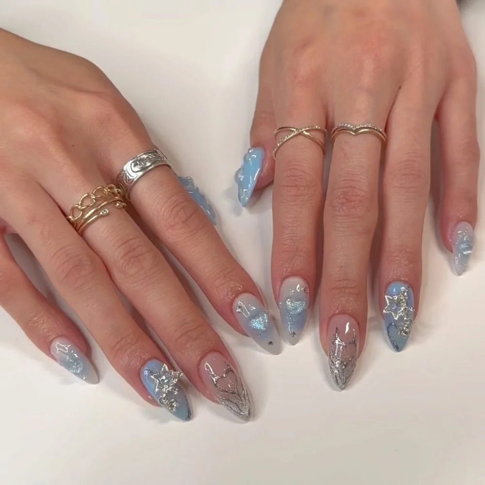 24 stuks afgewerkte amandel kunstnagels glitter ster stok op nail art gradiënt blauwe amandel nep nagel liefde lijnen ontwerp druk op nagels