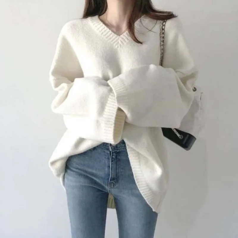 Large Size Loose V-neck Sweater Women Autumn Winter Korean Office Lady Solid Color Knitwear Simplicity All-match Knitting Tops