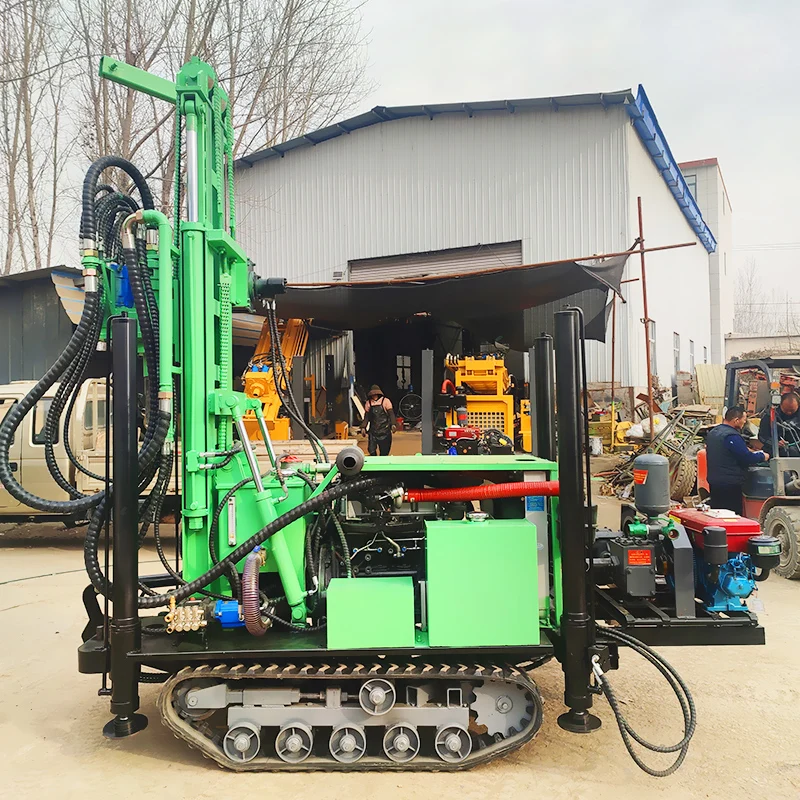 メーカーは、低価格でカスタマイズ可能な160メートルの水・ガス両用井戸掘削リグを販売しています。