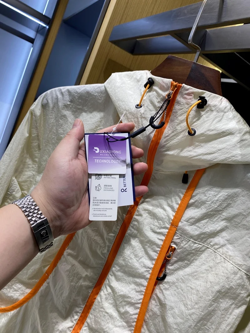 

Outdoor Heavyweight Mountain Series Light Waterproof Sun Protection Jaet for Men And Women Couples Summer New Arrival Breat...