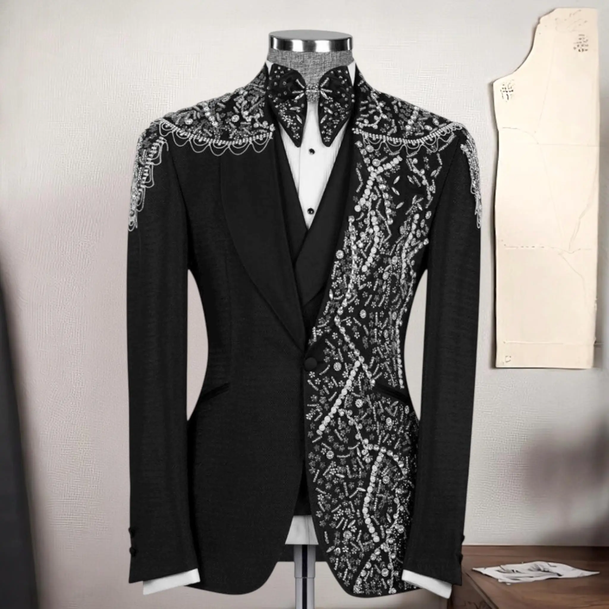 

Эксклюзивный черный свадебный костюм для жениха, 2-х предметный, с украшениями, для особых случаев, смокинг, костюм для выпускного вечера, мужской костюм