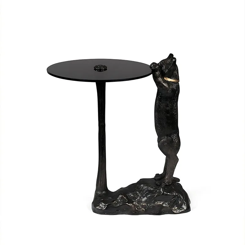 Modern minimalist and creative wabi-sabi wind fiberglass cat coffee table glass animal small side table tea table sculpture