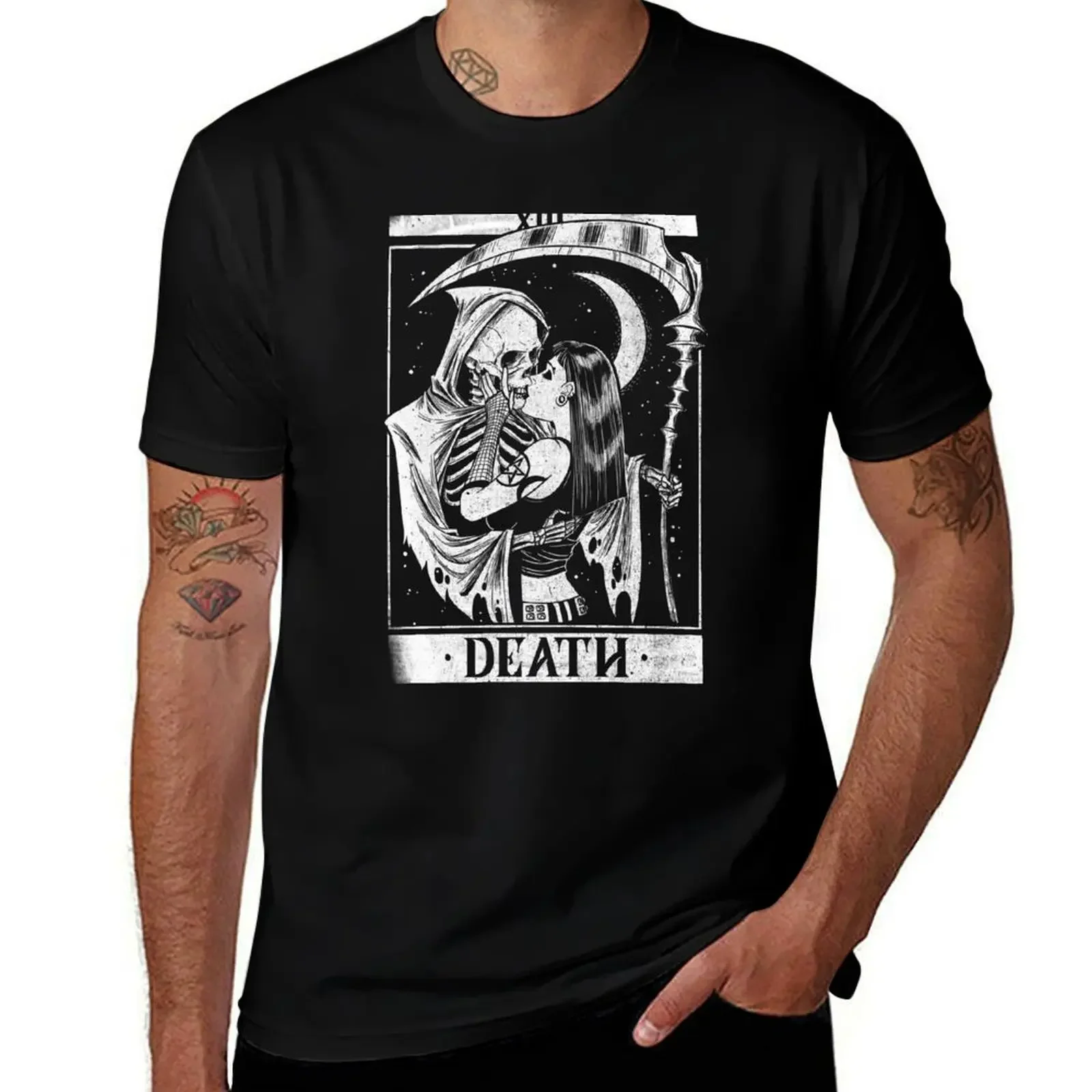 

Blackcraft Vintage Death the Grim Reaper Kiss Tarot Card T-Shirt anime tshirt oversizeds anime figures mens t shirts top quality