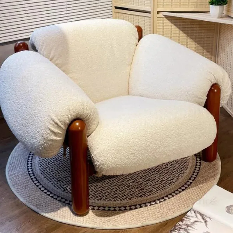 

Solid wood single sofa chair Italian designer chair living room balcony bedroom lounge chair lamb wool single sofa