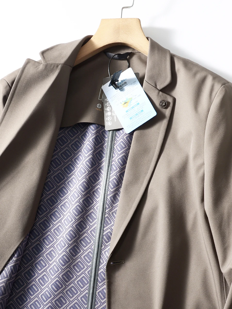 

Высококачественный легкий водонепроницаемый мужской повседневный костюм для осени, модный, однотонный, с длинным рукавом, на двух пуговицах, однобортный