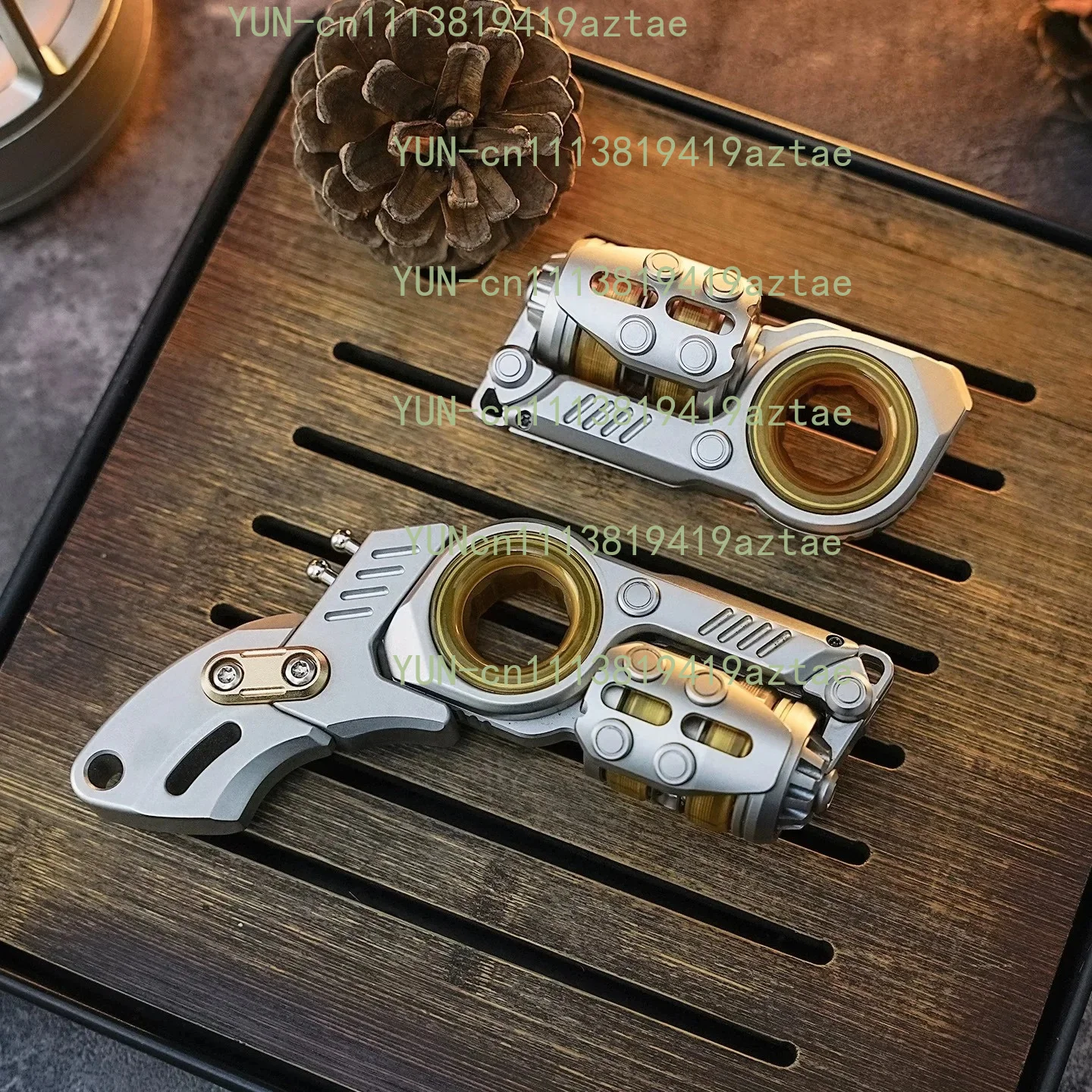 EDC Decompression Tool Composite Fingertip Gyro Ratchet Is A Decompression Tool Used To Maintain Focus and Relieve Anxiety