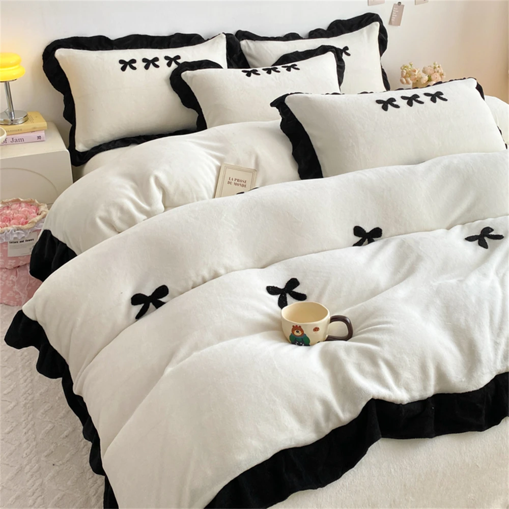 Korean Princess Style Milk Velvet Four-Piece Set Warm Winter Quilt Cover Bedspread Soft Double-sided Thickened Girls Bedding Set