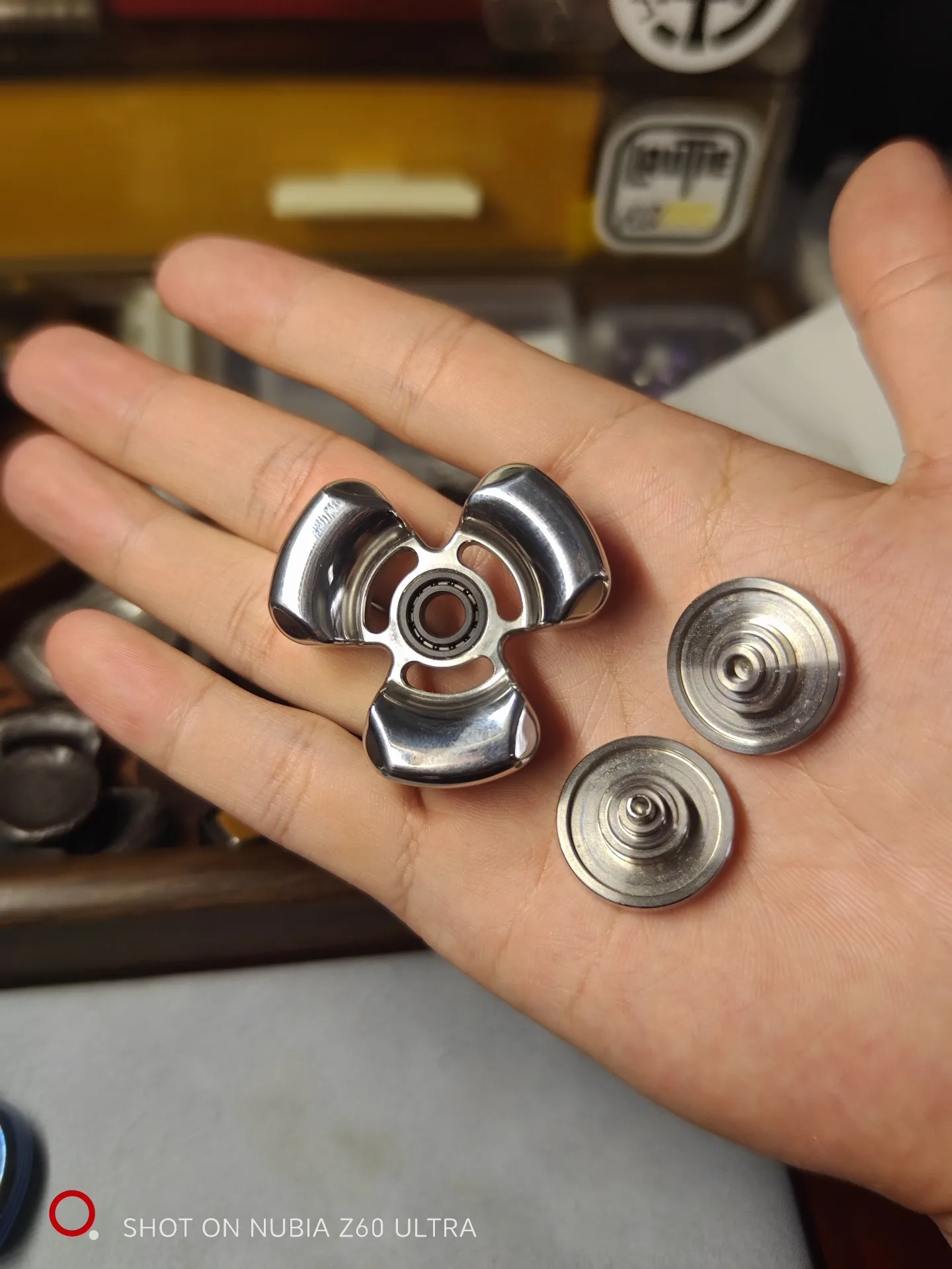 Used EDC Wanjie Zhenyue EDC Fingertip Gyro, Stainless Steel Polished, with Dm2.0 Bearings, Beautiful