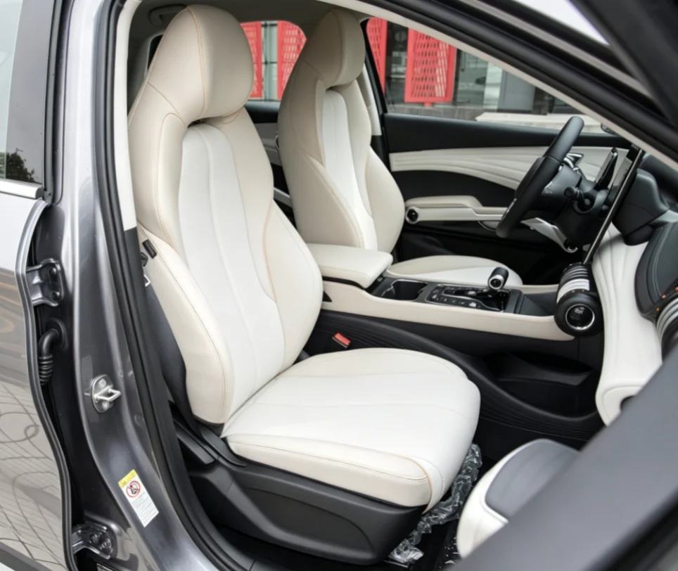 Für BYD Atto 3 2026 Maßgefertigte Autositzbezüge Luxuriöses Nappaleder 100% Passgenau Innenraumzubehör 360 ° Vollständige Abdeckung – Detail 1
